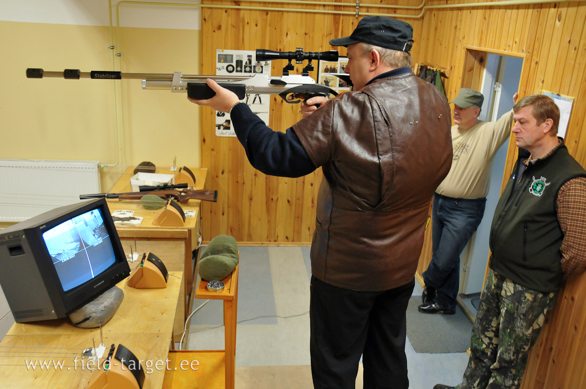 Ja laseb rahulikult kümnesse